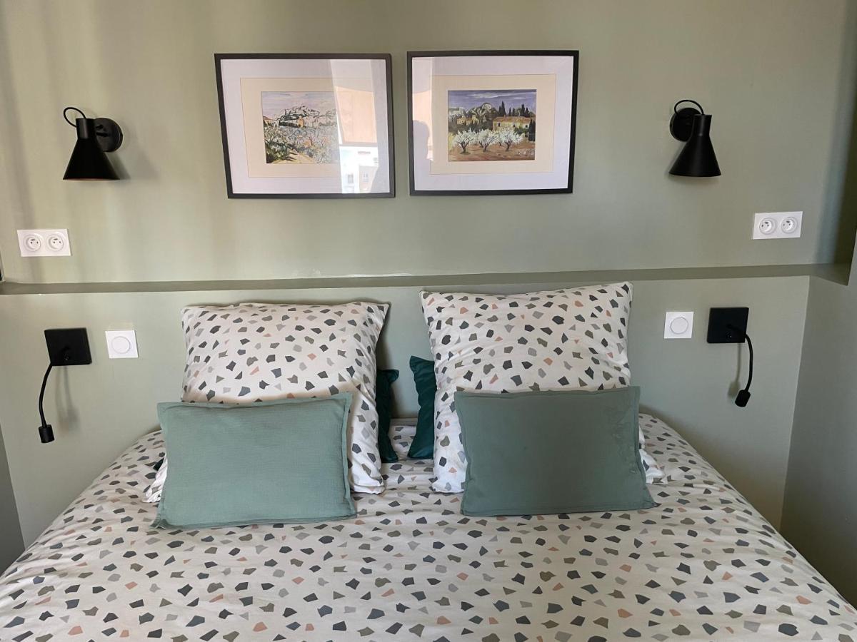 Appartement Mignon Calme Douillet Ascenseur Clim Etage Eleve Proche Parking Et Toutes Commodites Au Coeur Du Toulon Historique Buitenkant foto